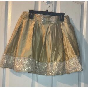 Chic Gold Mini Skirt with Sequin Detail